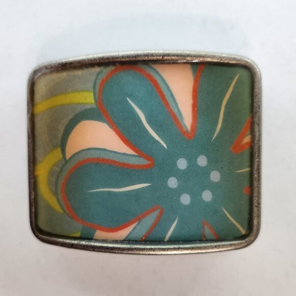 Y2K Belt Buckle with a Blue Flower Decoration - Picture 1 of 4